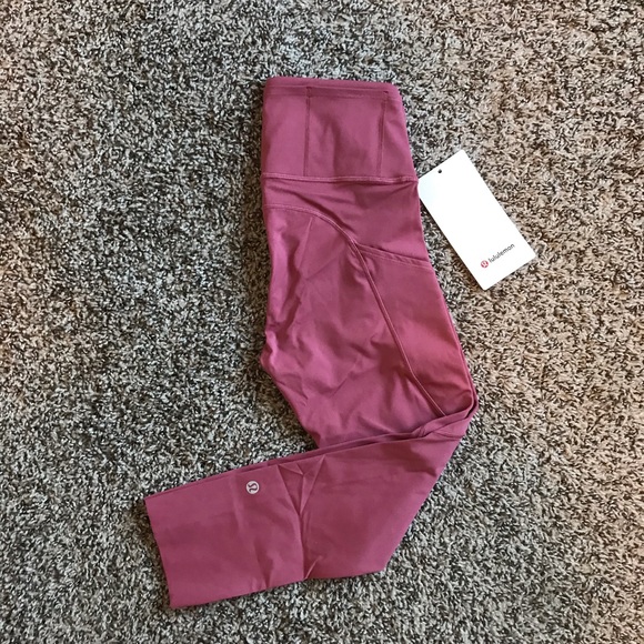 Lululemon fast and free 19” crop Cool Cherry - Picture 2 of 4